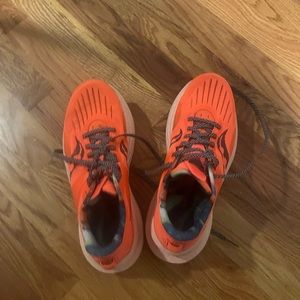 Saucony Tempus Women Size 8 Campfire